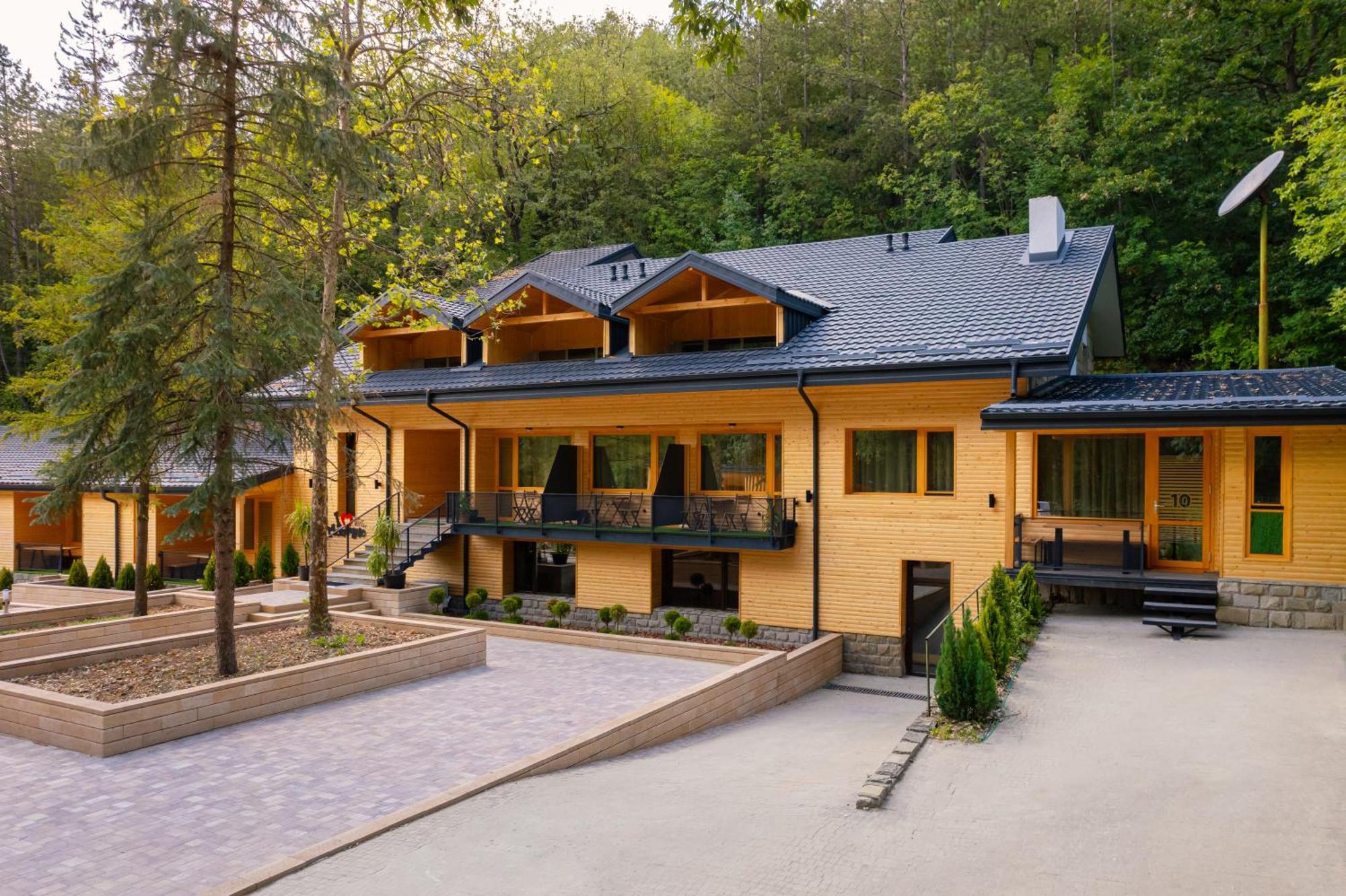 Montebelo Villas 大特尔诺沃 外观 照片